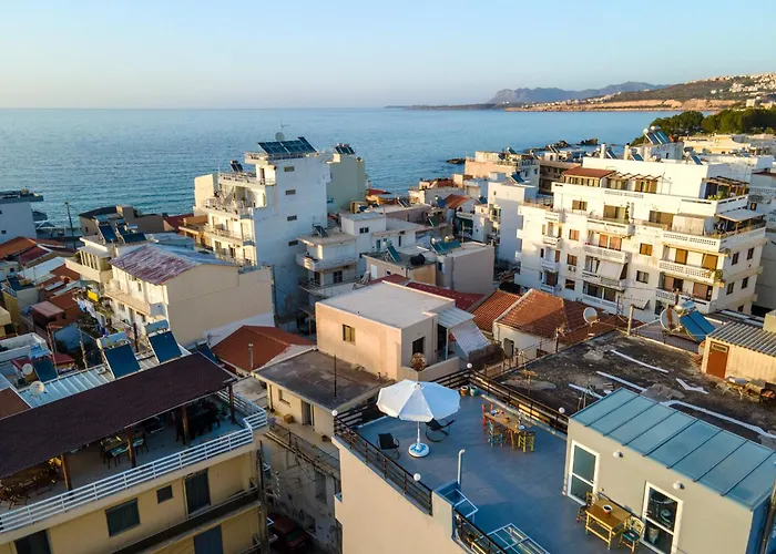 Tailor Made, Central 3-Bedroom Apartment In Chania
